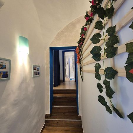 Casa Vacanze Smeralda Amalfi Coast Vietri Bagian luar foto