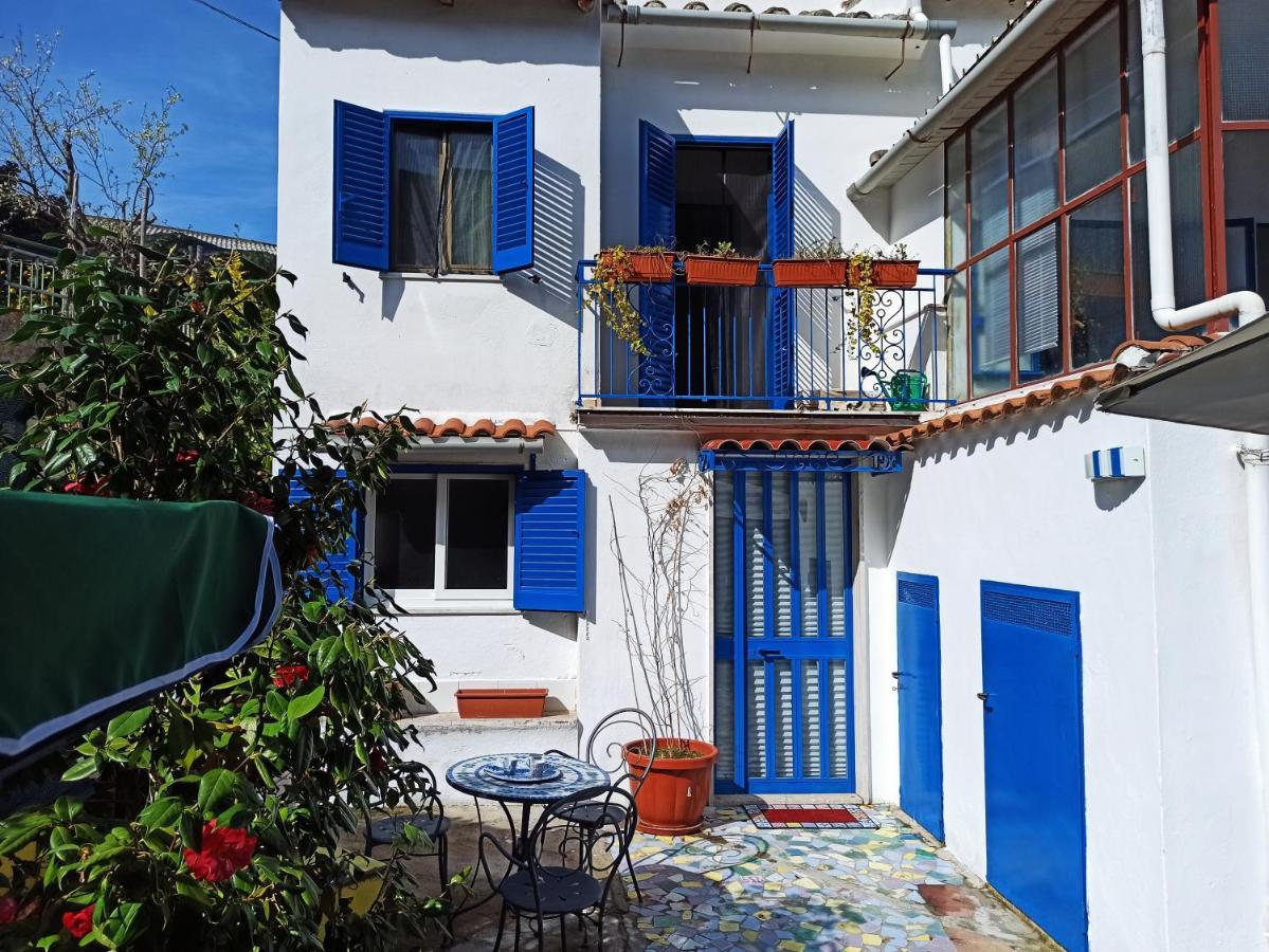 Casa Vacanze Smeralda Amalfi Coast Vietri Bagian luar foto